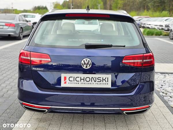 Volkswagen Passat 2.0 TSI BMT Highline DSG - 24