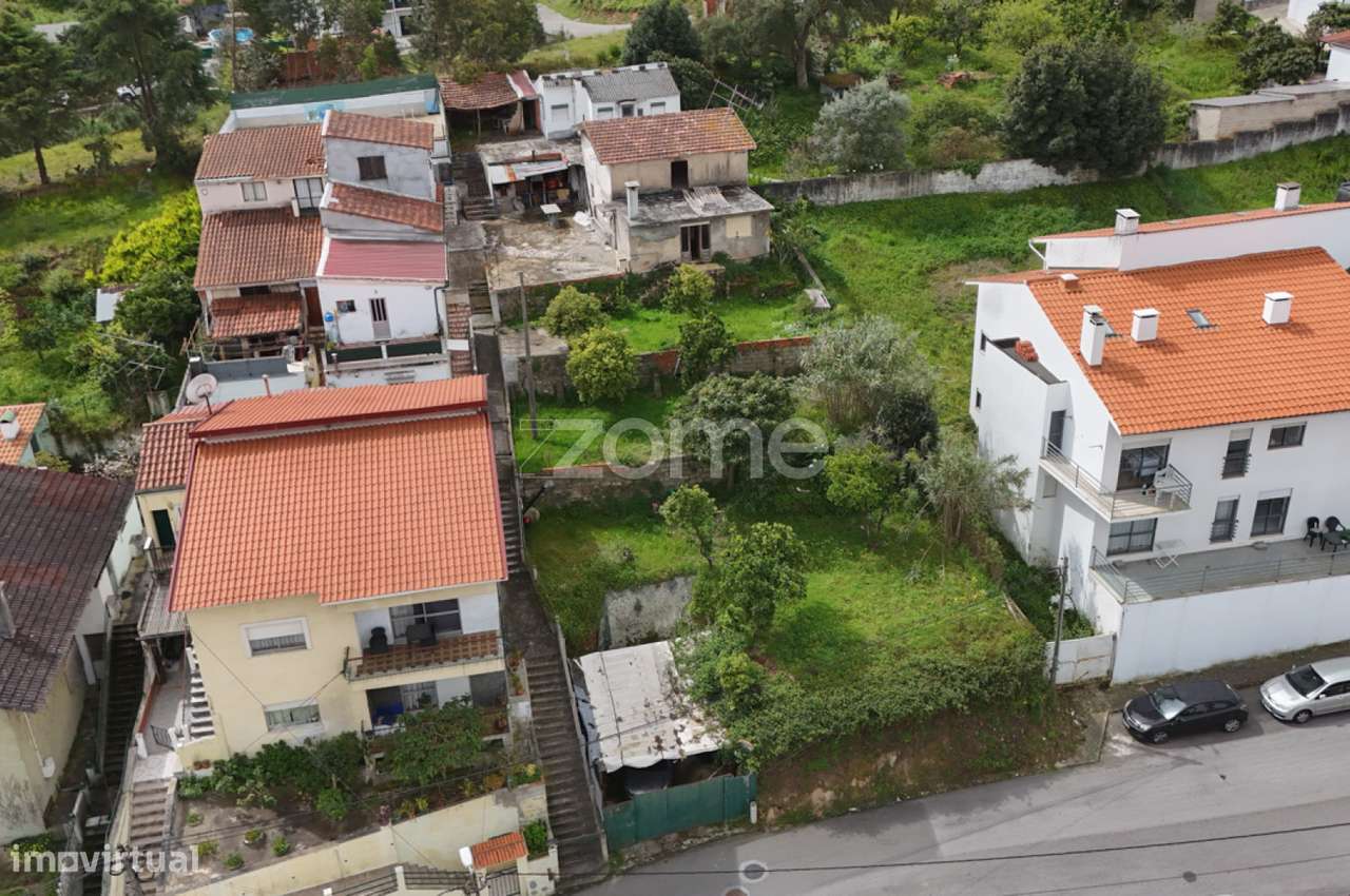Moradia T4 | Moradia T2 | Recuperar | S. Martinho do Bispo-38