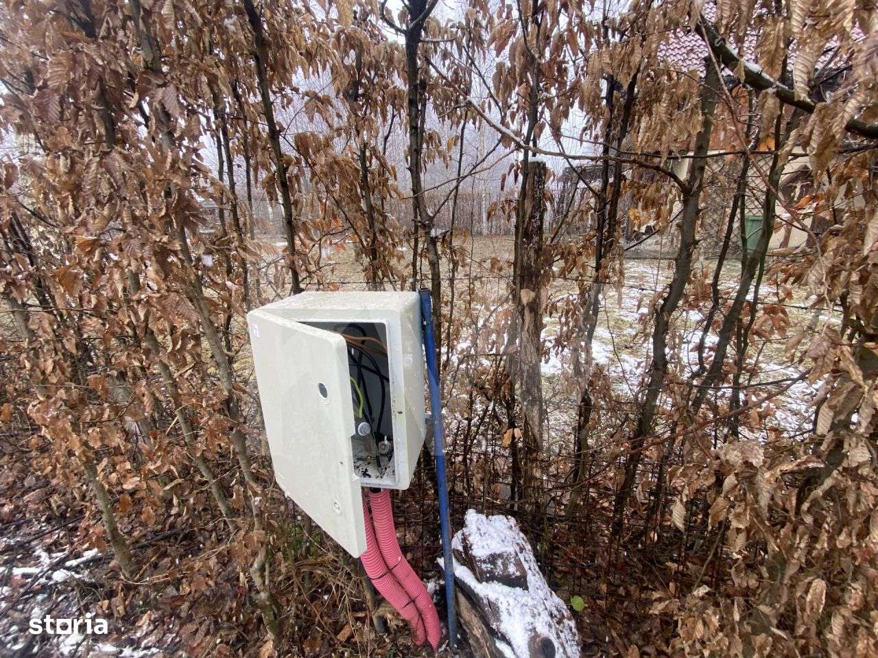 Teren de vanzare 500mp in spate la BRAMBURA PARK Valea Avrigului-7