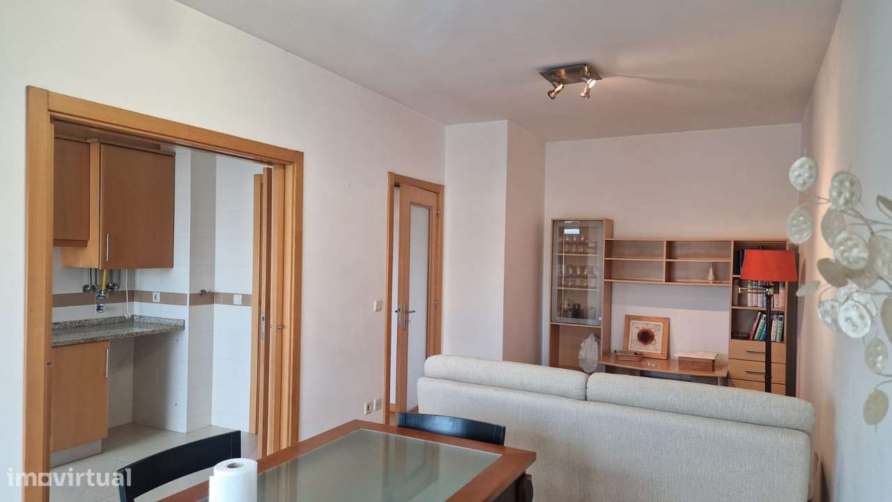 T2 Funcional com Garagem e Arrumos – em Sarrazola, Cacia - Grande imagem: 2/31