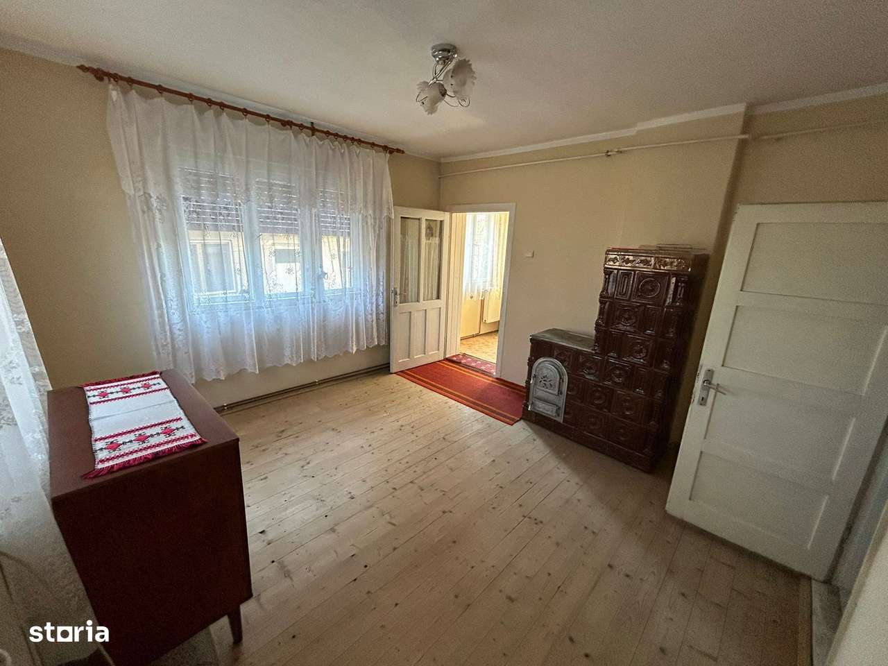 Casa individuala, 719mp teren, 72mp utili - Zona Cetate-3