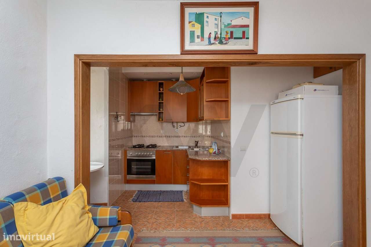 Prédio no Sítio da Nazaré - Grande imagem: 5/60