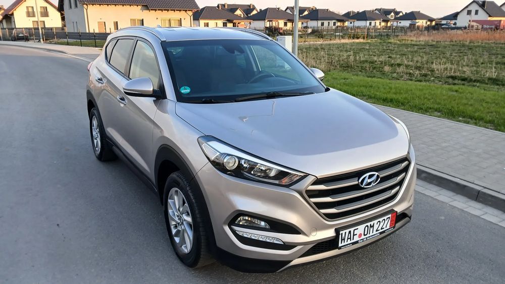 Hyundai Tucson III 1.6 T-GDI GO 2WD 2016
