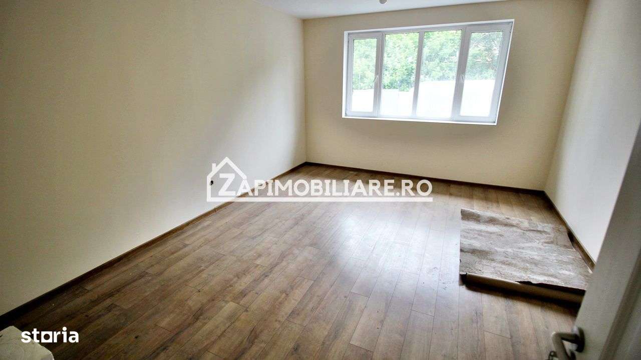 Casa 3 camere, renovată,90 mp, 3500 mp teren, cartier Unirii - Imagine principală: 3/9