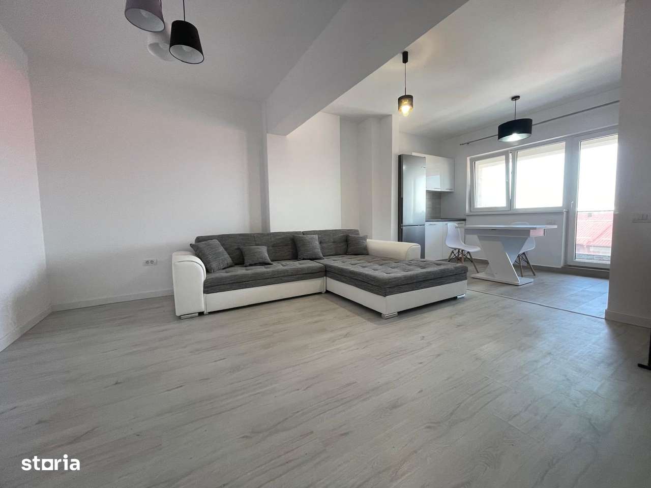 Apartament 2 camere, metrou Berceni-Dimitrie Leonida