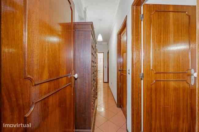 Apartamento T3 à Venda no Centro de Braga – Maximinos-10