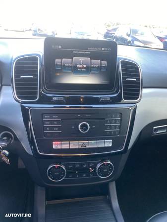 Mercedes-Benz GLE 250 d 4MATIC - 34