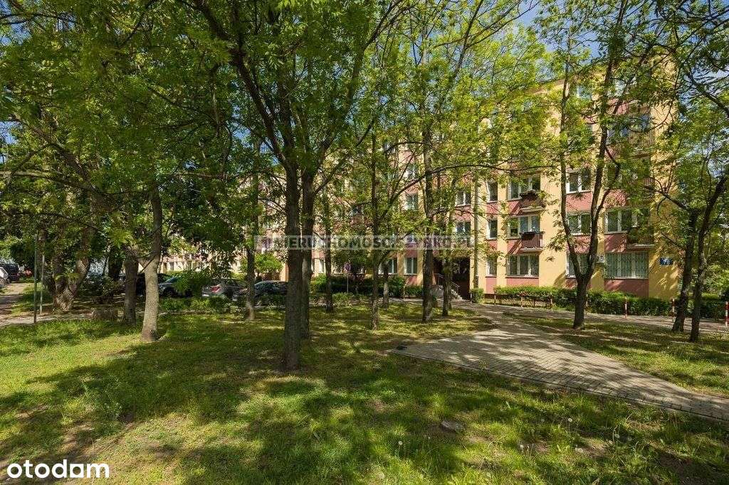 Targówek: 3 Pokoje, Metro, Bez Korków!-12