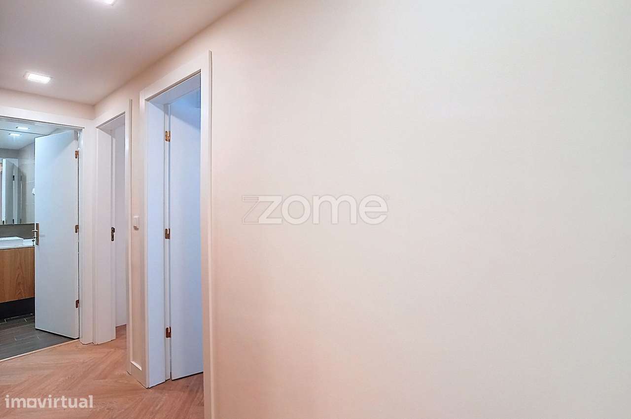 Apartamento T2 Premium com Terraço no Vale das Flores-19