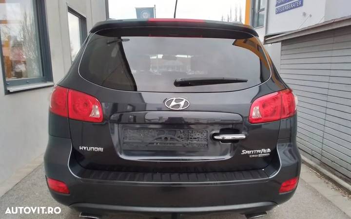 Dezmembrez Hyundai Santa Fe 2008 - 3