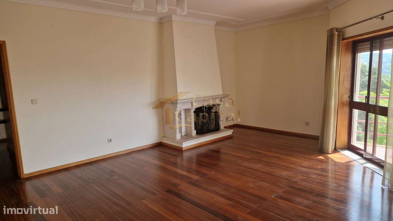 Apartamento T4 Sra. Conceição-26