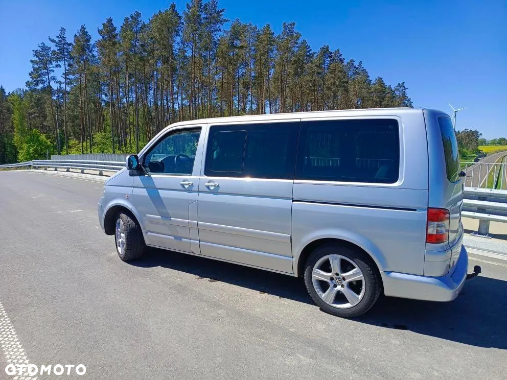 Volkswagen Transporter Multivan DPF Highline Autm - 12