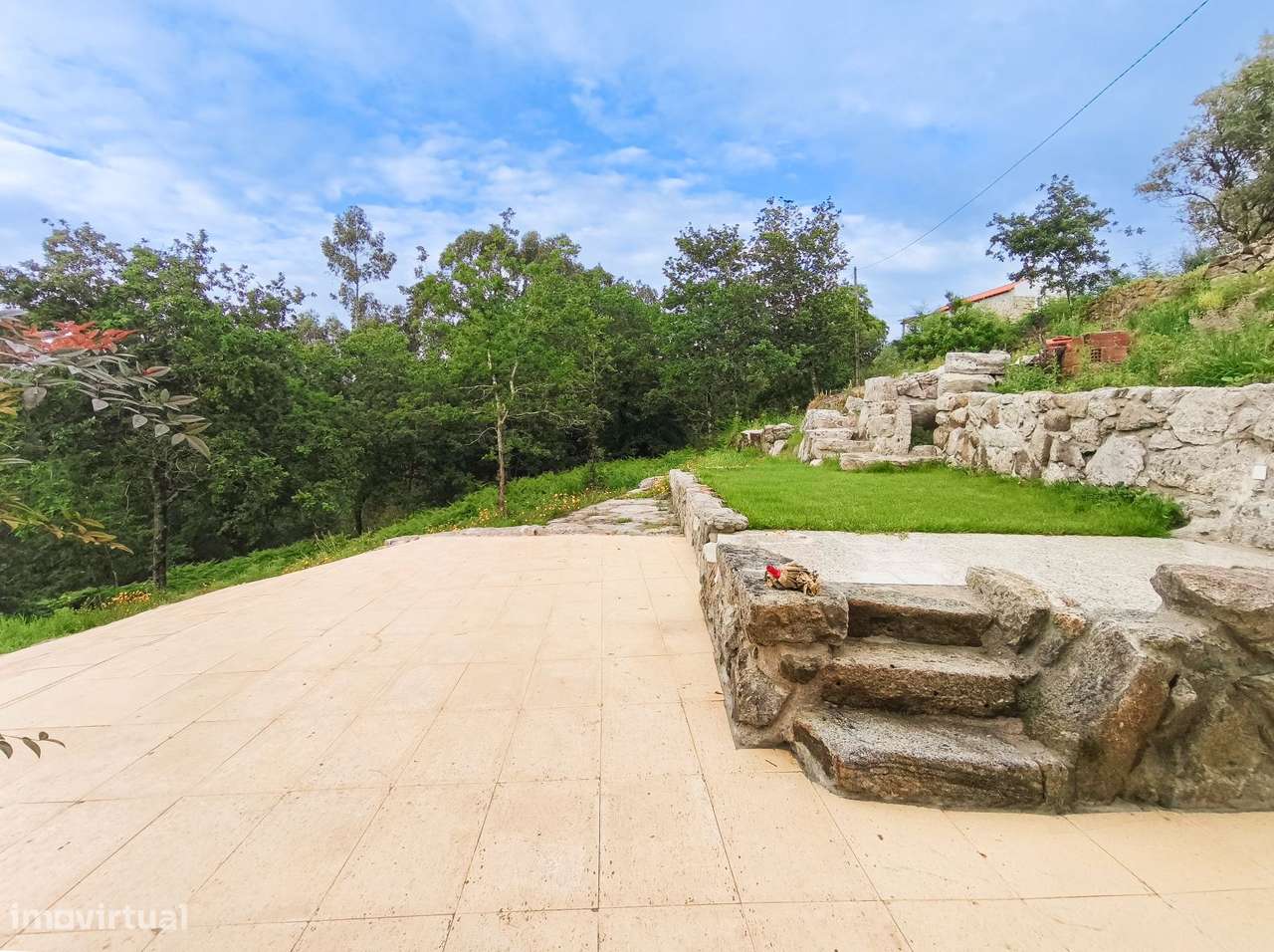 Moradia isolada T2 com jardim em Vila de Punhe-14