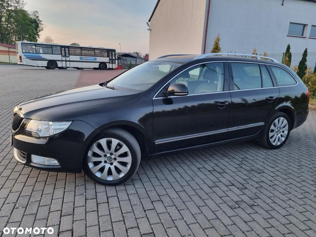 Skoda Superb 2.0 TDI DSG Elegance - 6