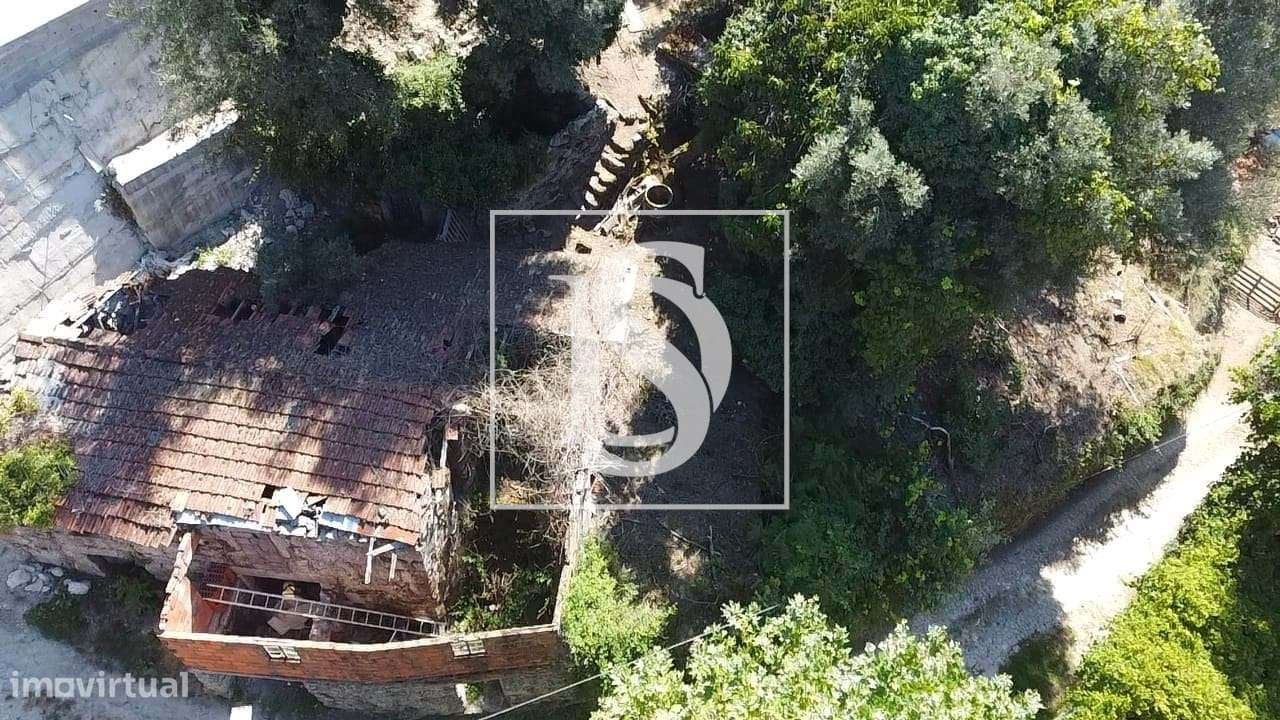 Moradia Em Pedra Para Restauro-30
