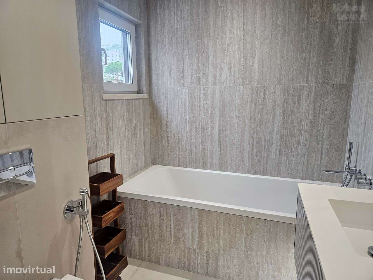 Vendo T2 Completamente remodelado Cascais-9