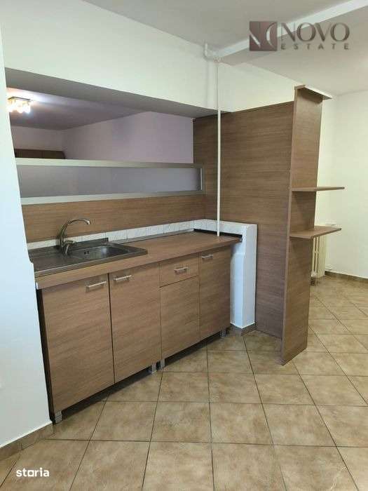 Spatiu Birouri | Piata Alba Iulia | Semidecomandat | 3 Balcoane - Imagine principală: 5/6