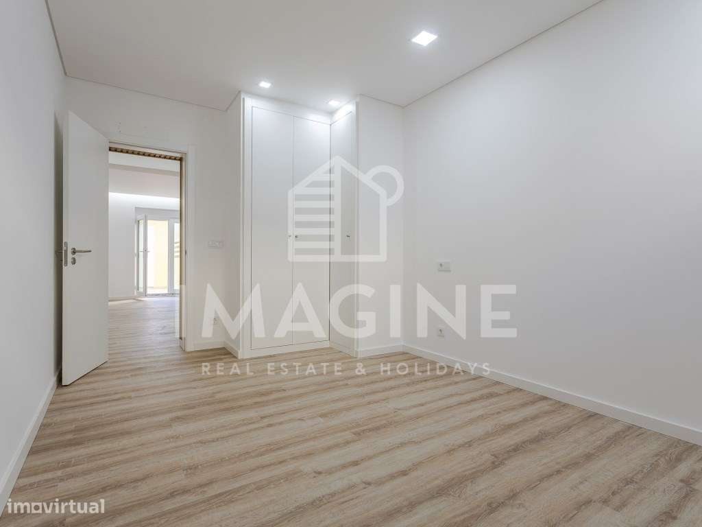 Apartamento T4 com terraço, churrasqueira e arrecadação - Bairro do...-25