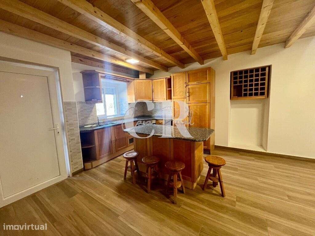 Moradia T1, rés-do-chão, para arrendar em Pedrógão Grande - Grande imagem: 5/17