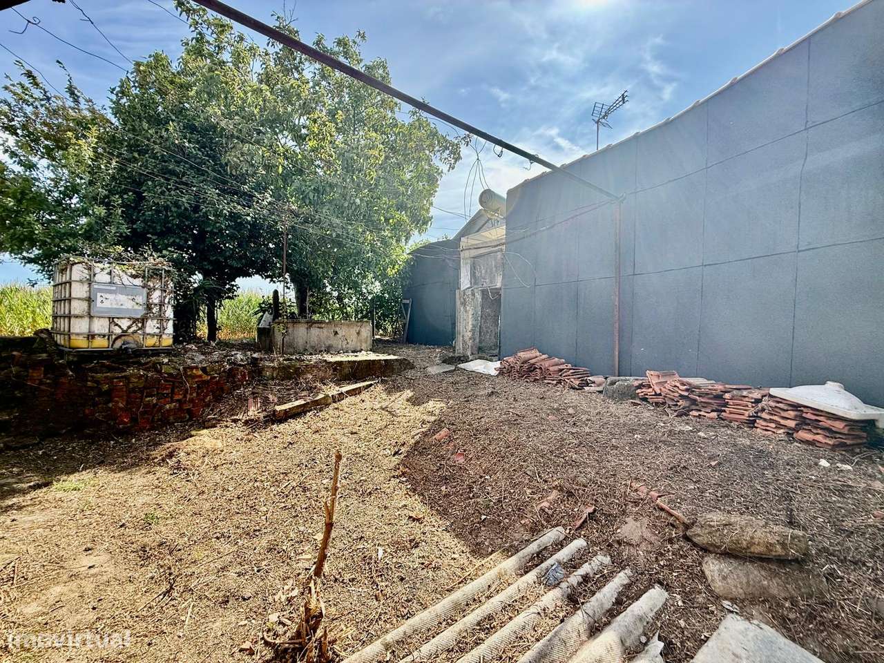 Moradia Centenária T3 para Reabilitação em São João, Ovar-4
