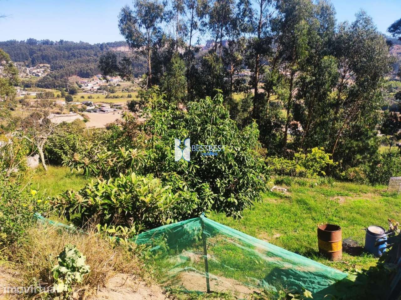 MORADIA INDEPENDENTE,REABILITAÇÃO, TERRENO 2.900M2, TELHADO,15MIN.FA-21