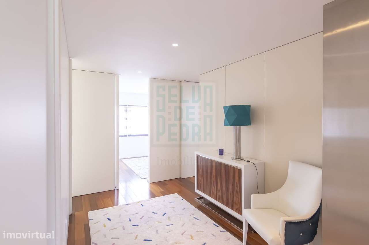 Moradia T3 de Luxo com Vista Mar | Praia da Agudela | Condomínio Fech-47