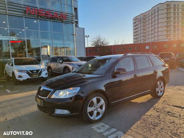 Skoda Octavia Combi 1.8 TSI Ambiente - 1