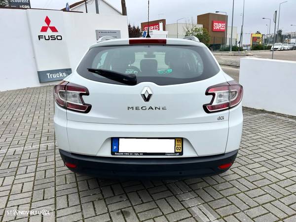 Renault Mégane Sport Tourer 1.5 dCi Dynamique - 4