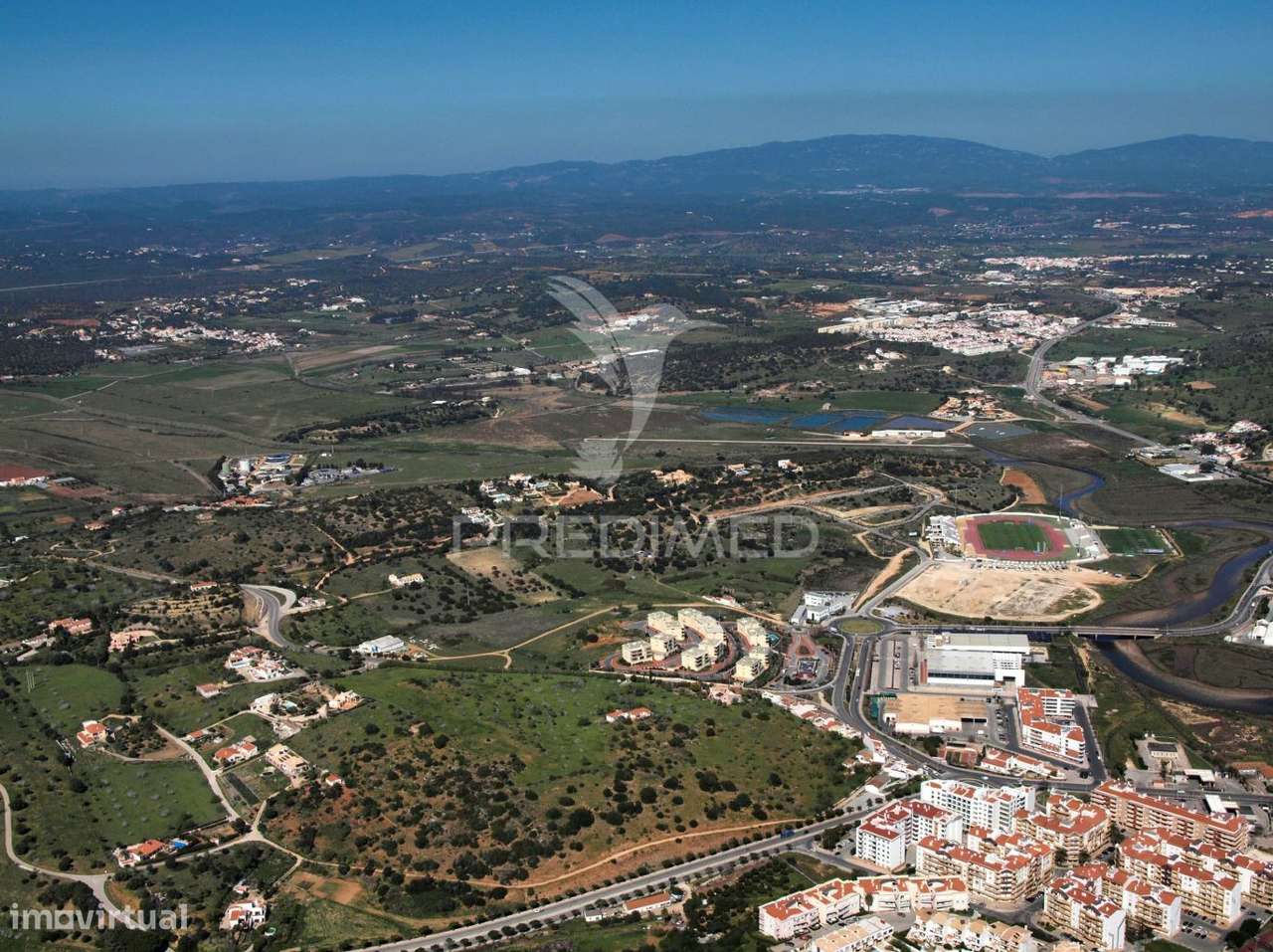 Lotes para construção Prédio de Apartamentos T2/T3 - Grande imagem: 2/10