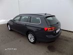 Volkswagen Passat Variant 2.0 TDI SCR DSG Business - 3