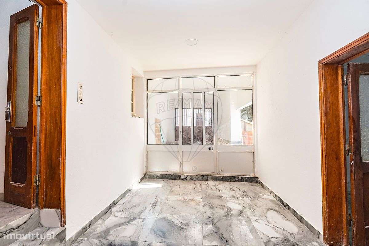 Moradia T4 para venda-25