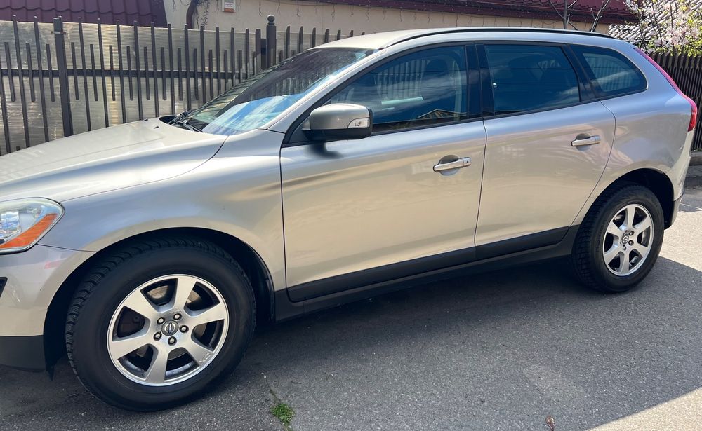 Volvo XC60 D3 Kinetic 2011