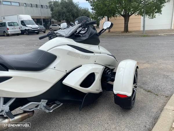 Can-Am Spyder RS S - 7