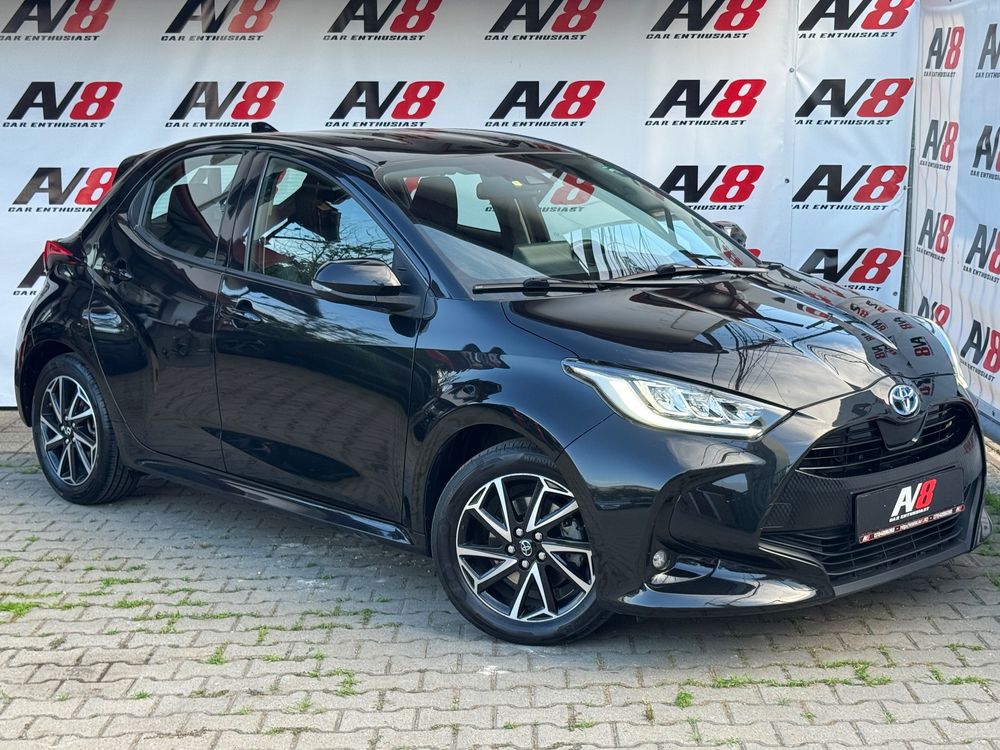 Toyota Yaris 1.5 VVT-i HSD Active 2022