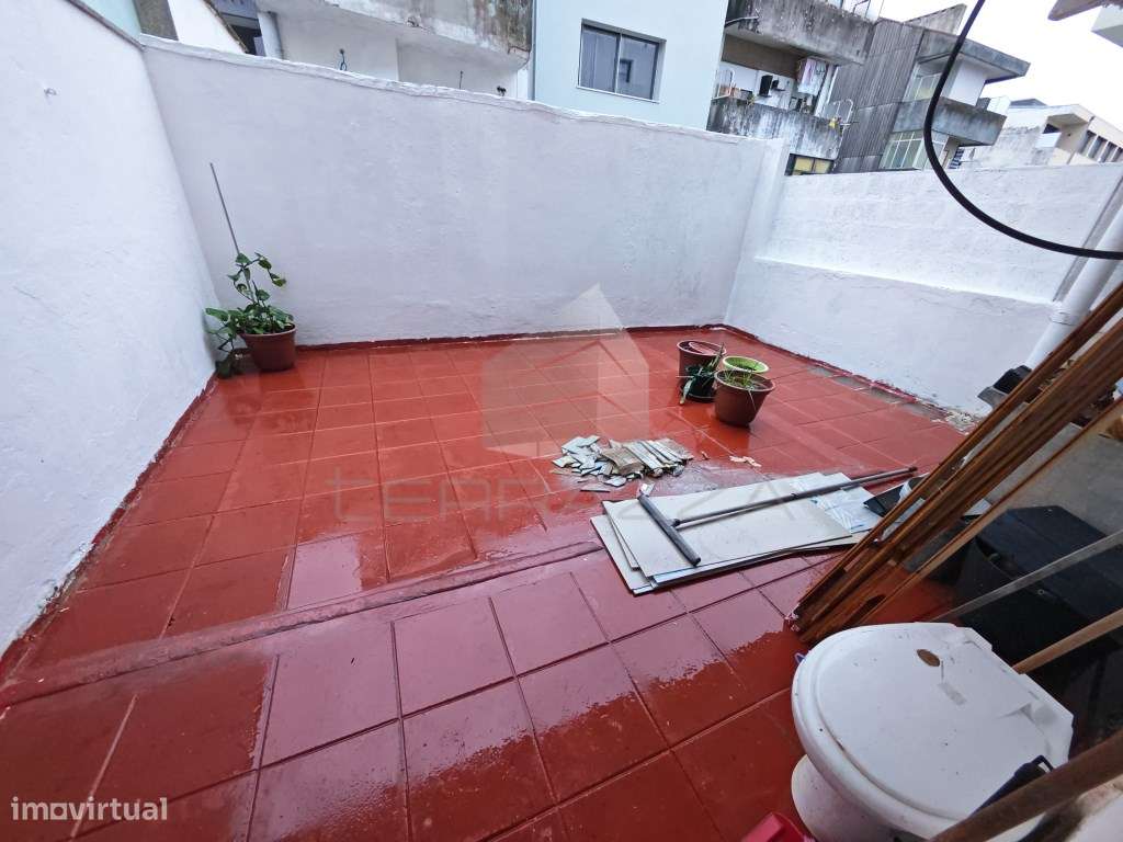 Apartamento novo T1 com terraço - Porto-22