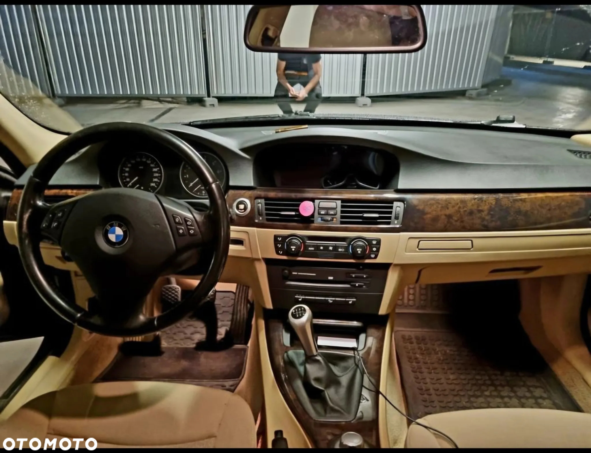 BMW Seria 3 325xi - 13