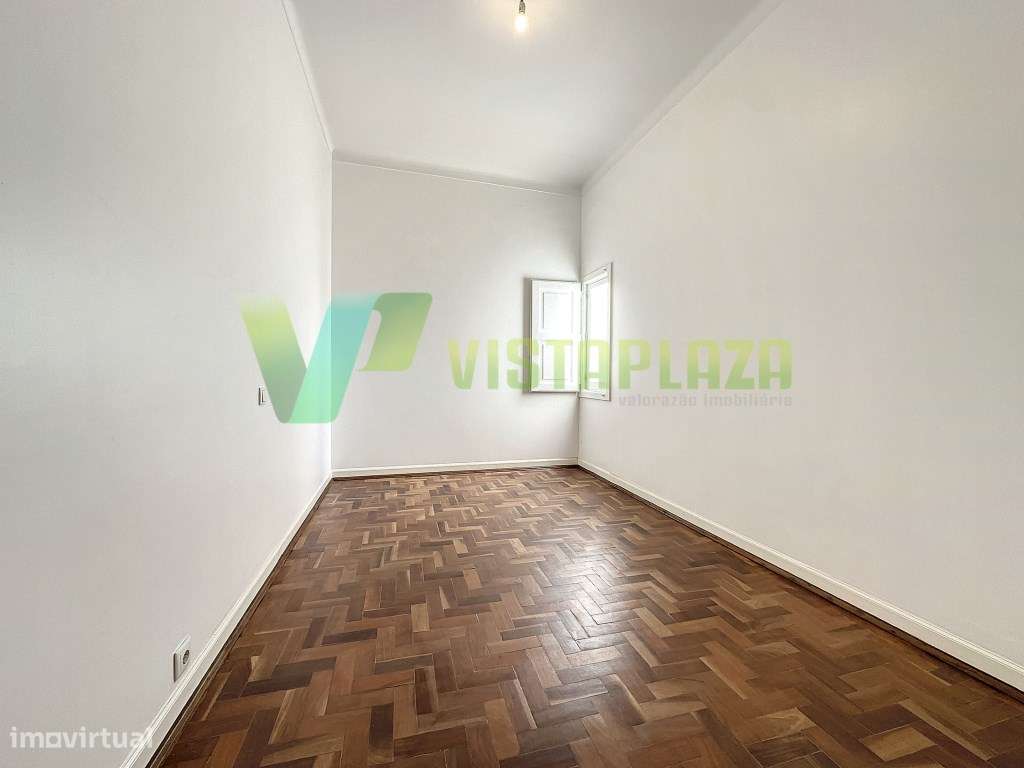 Moradia T4 Remodelada Centro de Portimão-24