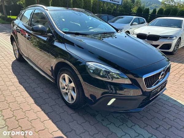 Volvo V40 Cross Country D3 Geartronic Momentum - 3