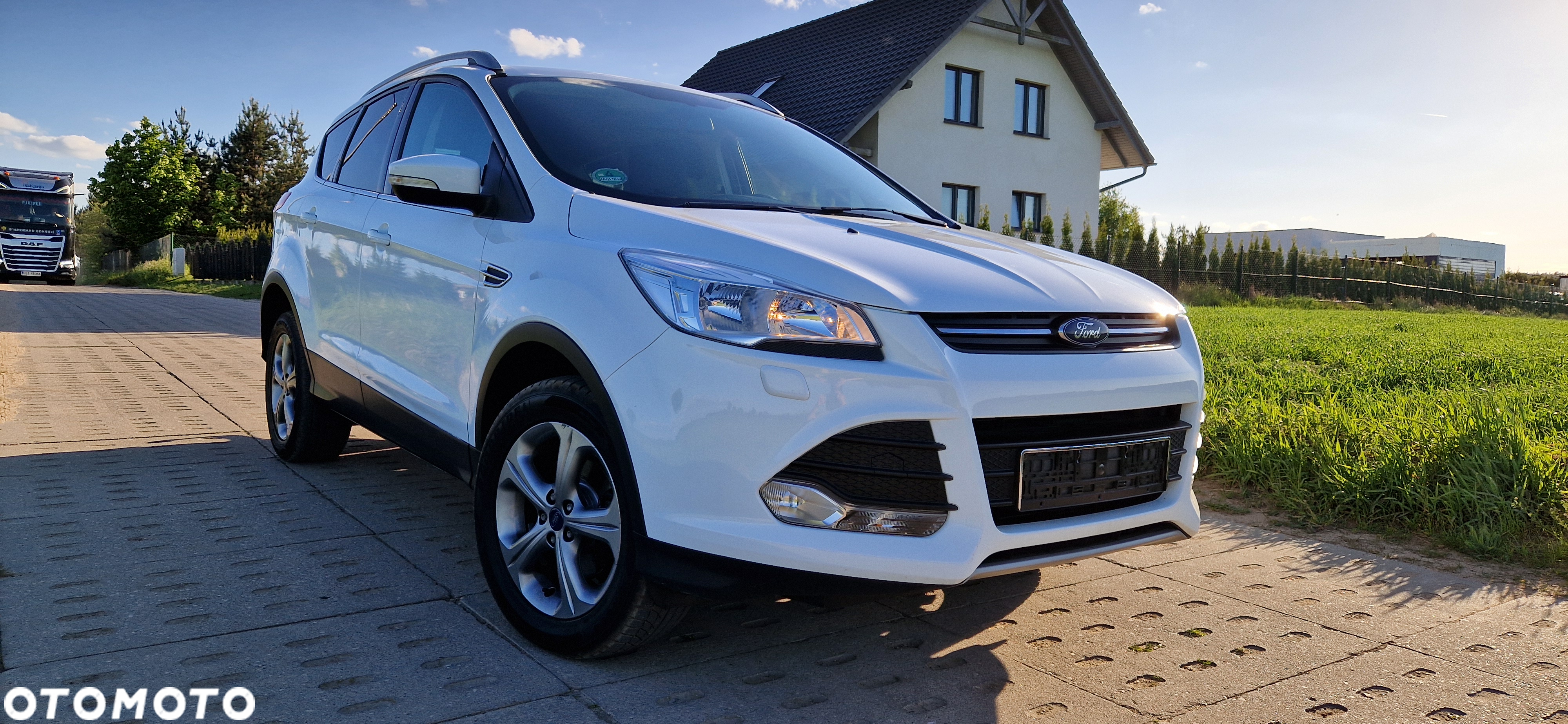 Ford Kuga 1.5 EcoBoost 2x4 Cool & Connect - 10