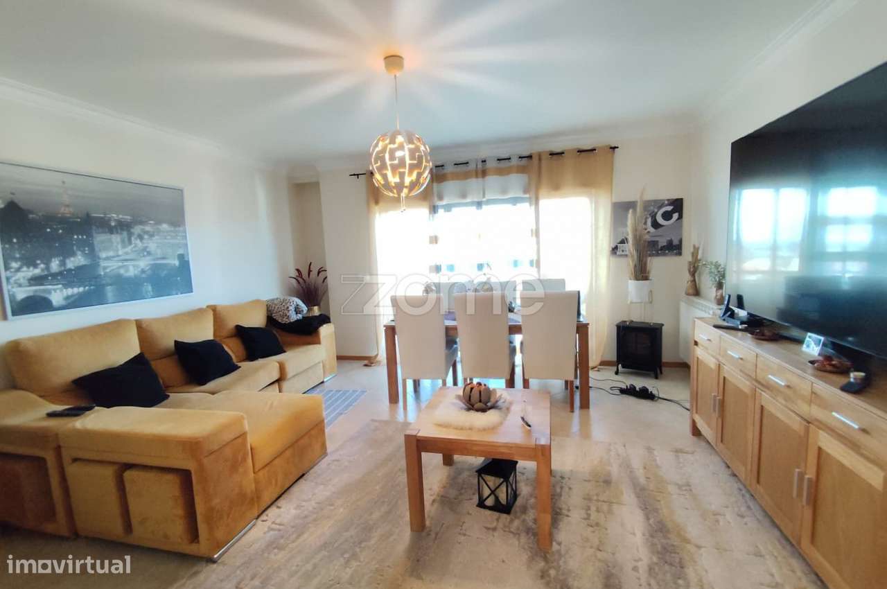 Apartamento T2 na Almoinha, Sesimbra – Vista Magnífica para Lisboa - Grande imagem: 4/15