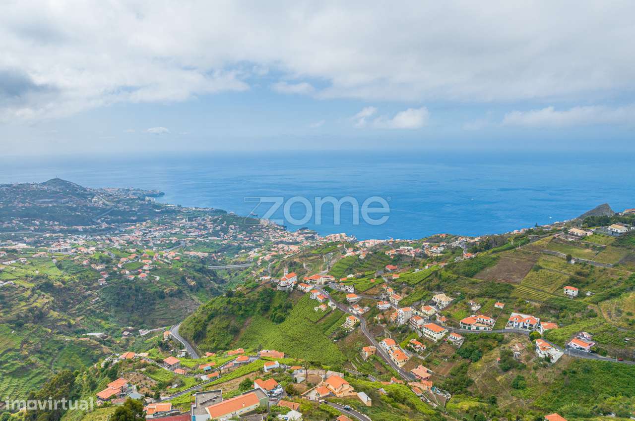 Terreno | 885m2 | Vista Panorâmica | Estreito de Câmara de Lobos - Grande imagem: 2/14