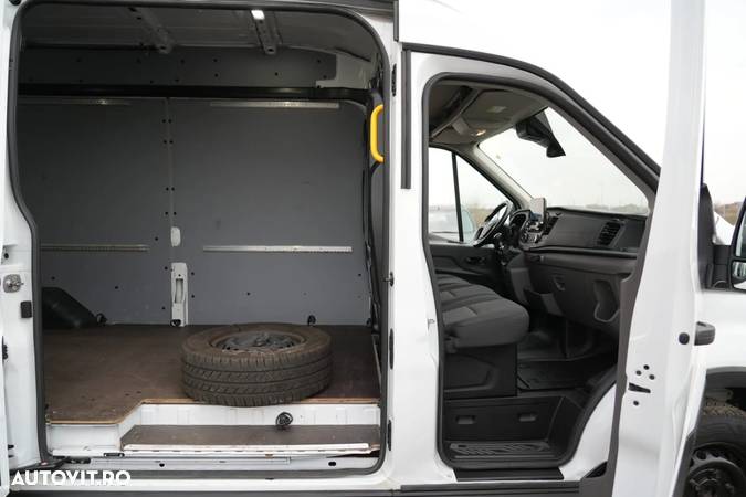 Ford Transit - 21