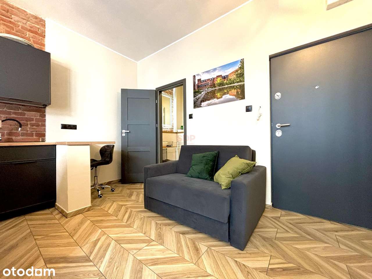 Kawalerka w centrum - gotowiec inwestycyjny - Pełny obrazek: 4/8