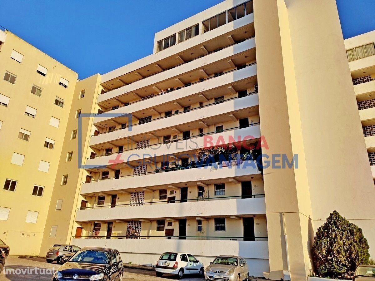 APARTAMENTO T1 SANTARÉM