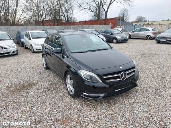 Mercedes-Benz Klasa B 200 7G-DCT - 1