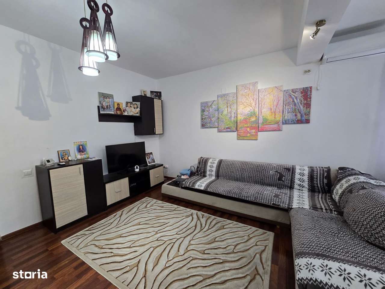 Casa in cart. 23 August, constructie 2012, supra. 250mp, mob/utilata.-0