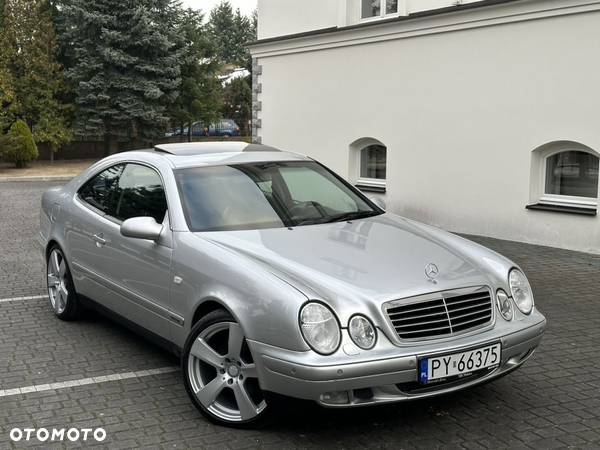 Mercedes-Benz CLK 320 - 1