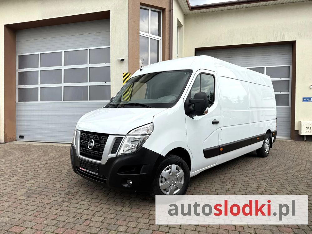 Nissan NV400 2017