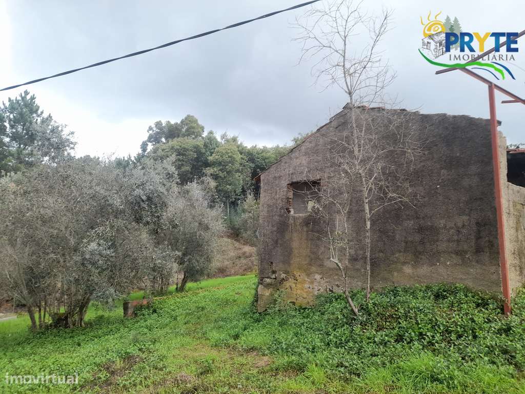 Moradia de tipologia T2 situada a 5 minutos da Vila da Sertã-28