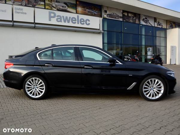 BMW Seria 5 520d xDrive Luxury Line - 6